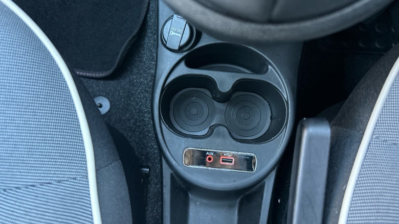 Fiat 500 1.2 Lounge 3dr Petrol Hatchback